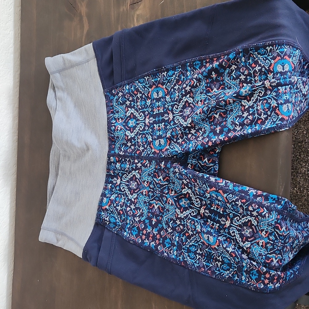 Athleta Women's Leggings/Tights Size Small